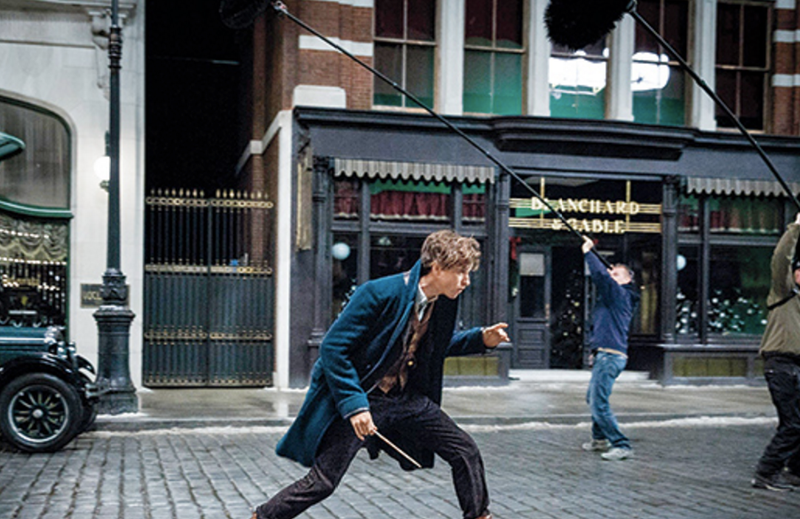 Illustration for article titled It's Our First Look at Eddie Redmayne in Fantastic Beasts and Where to Find Them